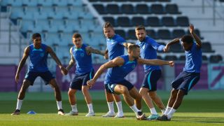 Спешна промяна в Англия преди важния мач на Световното