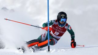 Алберт Попов с нови 24 точки за Световната купа