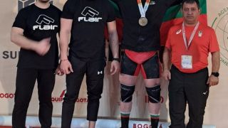 Българин счупи световен рекорд в щангите