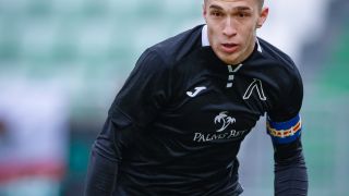 Пламен Андреев става на 18