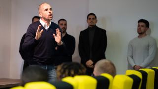 Треньорът на Ботев ще копира Моуриньо