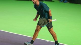 България почна с победа и загуба на Australian Open