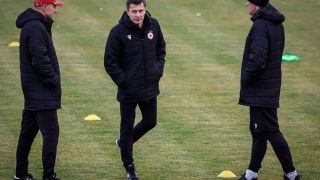 Първо в БЛИЦ: Саша Илич разкарва още един нападател