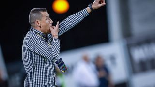 Локо (Пловдив) чака двама нови