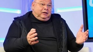 Известен руснак с грозна атака: Българите са професионални предатели