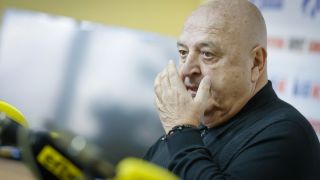 Венци Стефанов клъвна Левски и обяви Македония за българска провинция