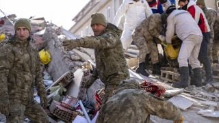 Кошмарът в Турция: Всички се чудят къде е тази звезда и дали е жив?