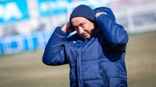 Падна сериозно притеснение на Станимир Стоилов СНИМКИ