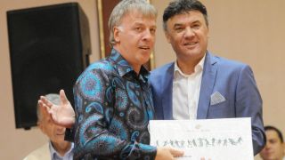 Левски не забрави Борислав Михайлов навръх 60-ия му рожден ден
