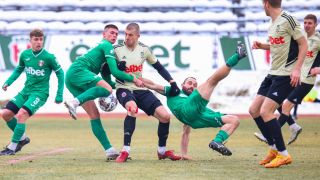 Лидерът във Втора лига поведе с 8 точки 