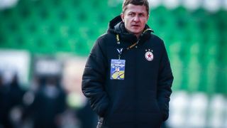 Оферти разтревожиха Илич, Гриша Ганчев го привика и…