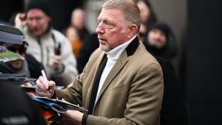 Борис Бекер с емоционално признание за мъжки сълзи в затвора