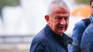 Христо Крушарски: Завръщам се, локомотивът тръгва без спирачки