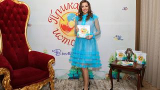 Сензация! Наша хубавица пробва късмета си в родния футбол