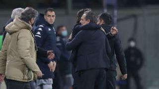 Известен треньор спря с футбола