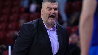 Грандиозен скандал: Цирк! Абсурд! Трагедия! Подигравка!