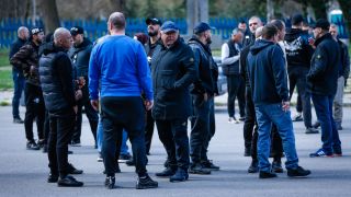 Част от най-популярните фенове на Левски на срещата с Мъри и Ивков СНИМКИ
