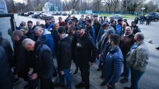 НКП на Левски размаха пръст на Сираков, каза кой да управлява