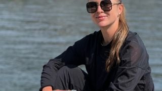 Известна украинка забърка скандал на горещо място СНИМКИ