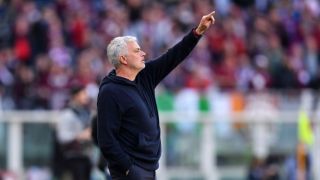 Моуриньо отряза английски гранд