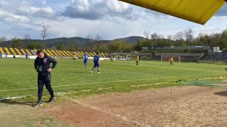 Скандално решение опорочи мач в родния футбол ВИДЕО