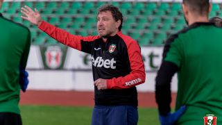 Вили Вуцов с първа победа в новия си тим