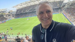 Стоичков: Нямаше как това момче да не спечели