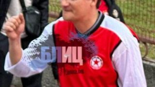 Фотобомба в БЛИЦ: Министър Крум Зарков вика за ЦСКА! ВИДЕО