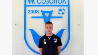 Елитни отбори кръжат около играл на висота във Втора лига