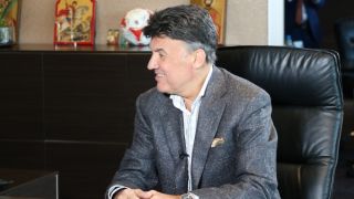 Наш клуб с благодарствено писмо до Боби Михайлов
