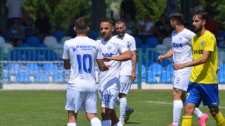 Тунчев влезе в ролята на съдия, Арда бие
