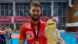 Играл в Катар, Дубай и Аржентина се завърна в България