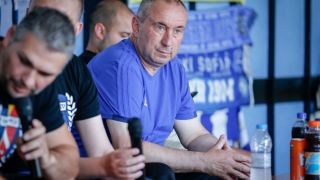 Появи се вариант за нов отбор на Мъри Стоилов
