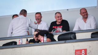 Стойчо Младенов: Дотам сме я докарали, че се молим да има един българин повече
