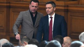 Бивш шеф в ЦСКА и депутат от БСП празнува