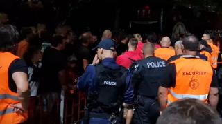 Напрежение на "Армията", футболист едва не се сби с фен ВИДЕО