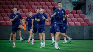 Левски тренира по план в Израел след проблемите