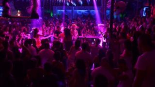 Звезда на ЦСКА се раздава в дискотека ВИДЕО