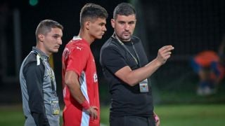 Първо в БЛИЦ: Среднощна бомба с уволнен треньор в родния eлит!