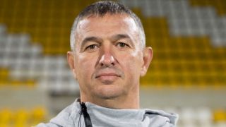 Тим от Втора лига уволни треньора