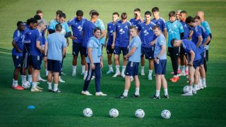 Време е за шоу! Костов избра 11-те "сини" воини за битката с Айнтрахт