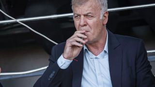Сираков изтрепа рибата преди реванша във Франкфурт ВИДЕО