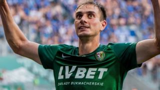 Алекс Петков с нов силен мач, отборът му лидер