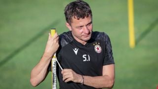 Сензационна бомба в БЛИЦ за Саша Илич, Ботев Пд и новия треньор