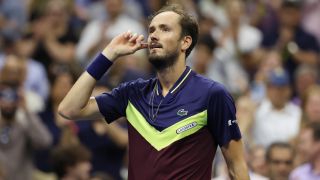 Шампионът на US Open е детрониран! Медведев си уреди мач с Джокович