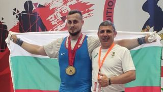 Наш щангист в болница след катастрофа