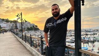 Хит на Азис превзема Франция, а причината е изненадваща ВИДЕО