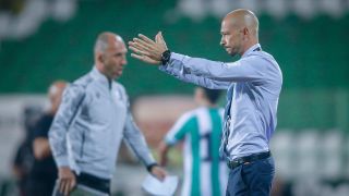 Ел Маестро изправен пред труден избор