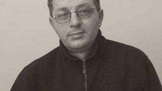 Обрат! Почина удареният от влак във Враца, оказа се известен журналист