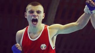 Ясен Радев мачка наред, гарантира си медал